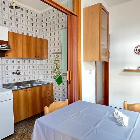Centrum Casa דירה *